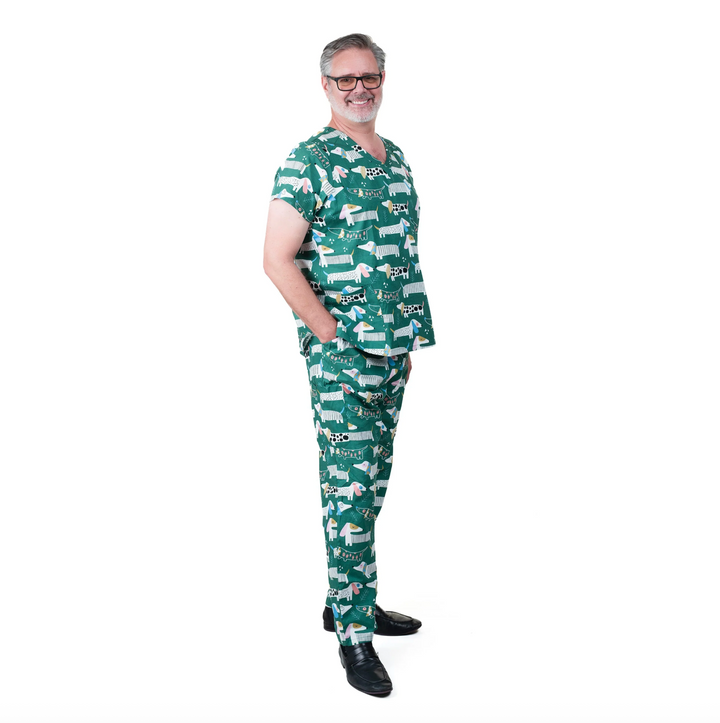 Unisex Shiftready Dogs on the Green Scrub Set