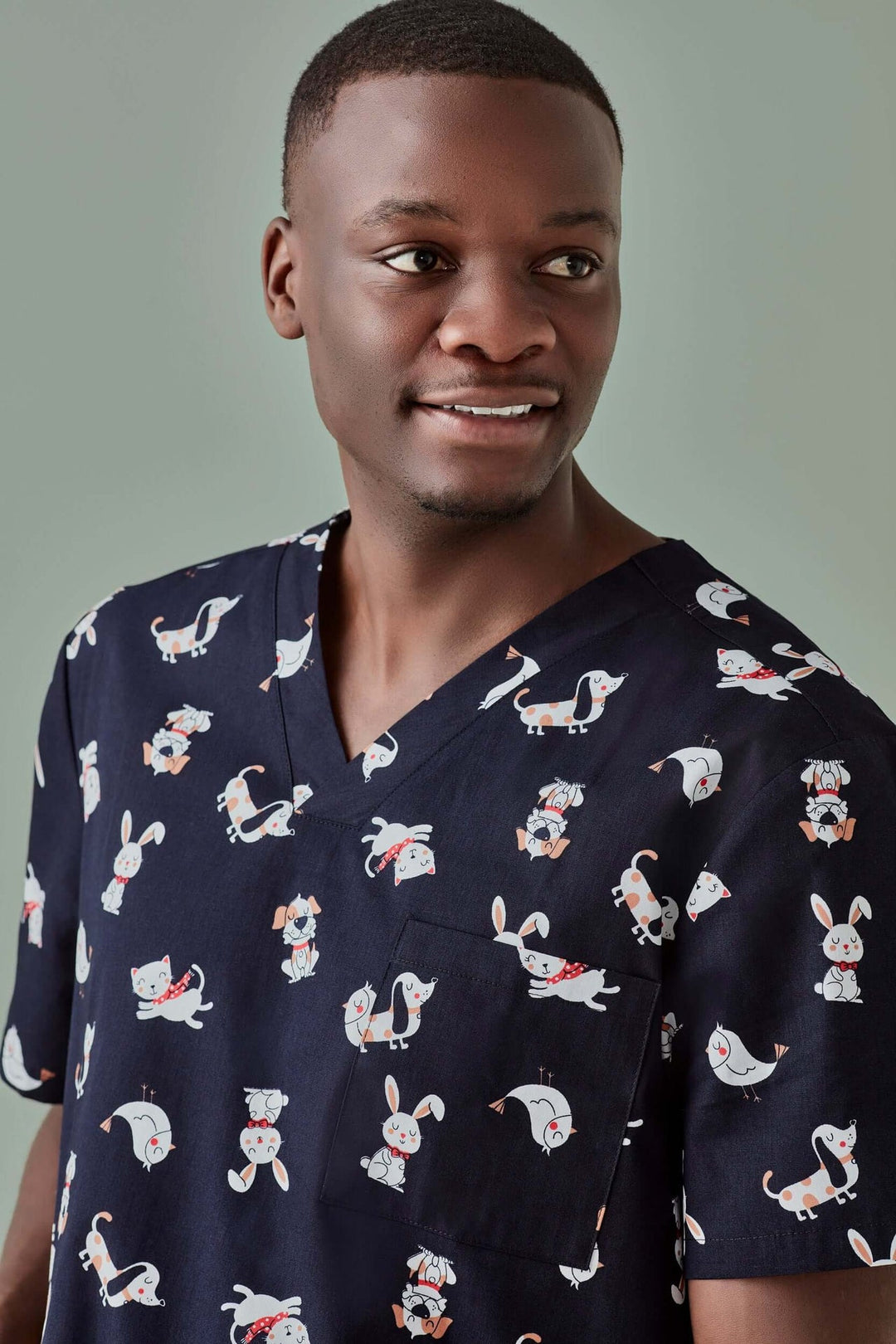 Mens Printed Scrub Top - Best Friends - XS | 3XL