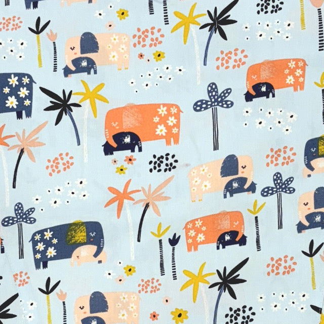 Womens Printed Scrub Top - Tropical Elephants