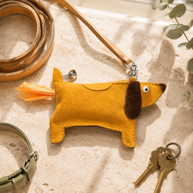 Suede Dachsund Doggy-do bag holder - Gold