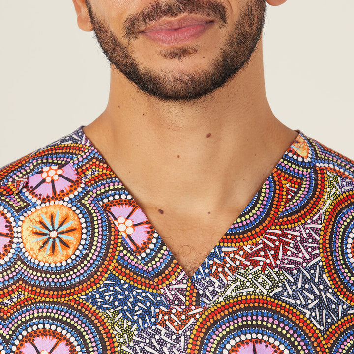Unisex Printed Scrub Top - Bush Tucker